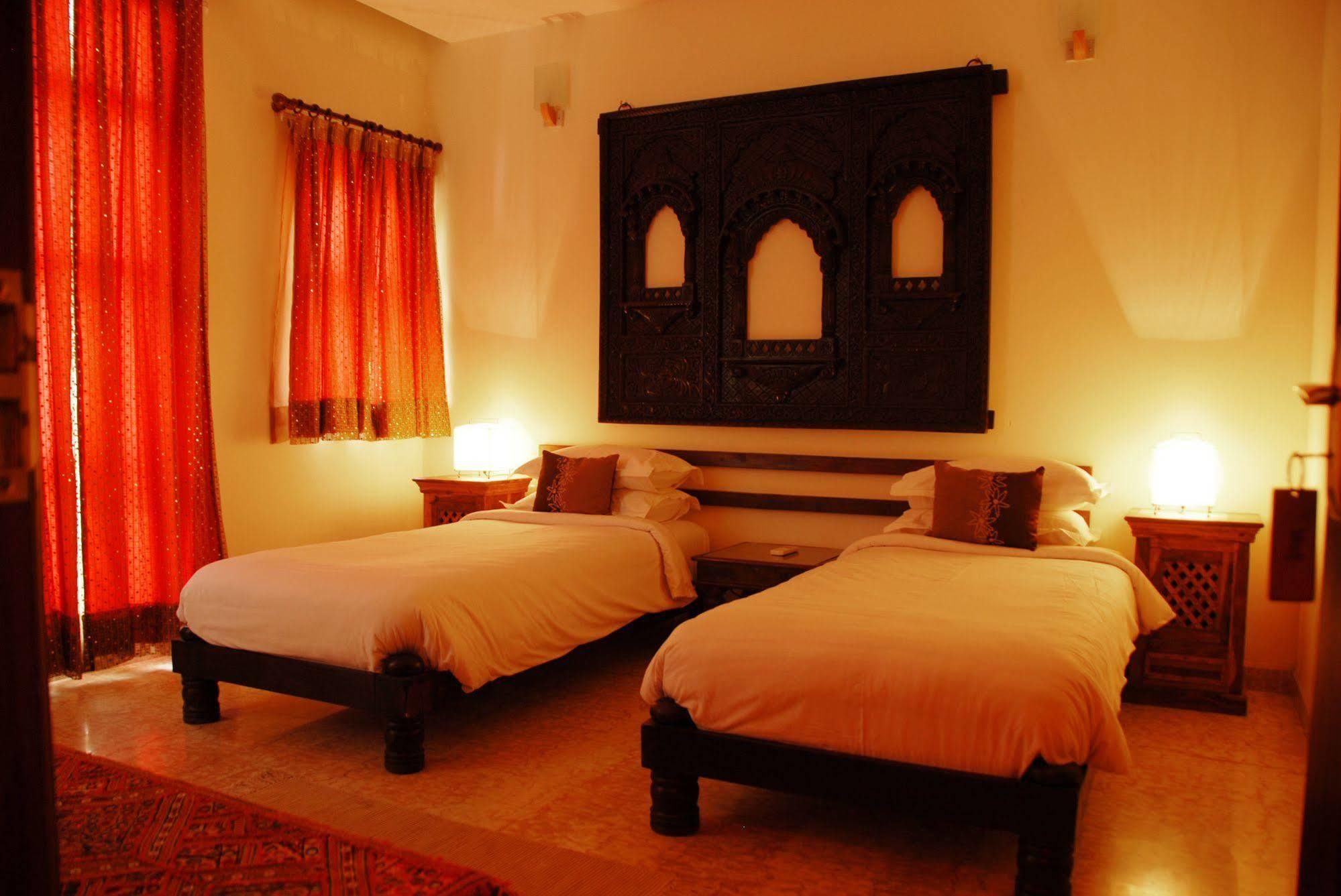Shanti Home Delhi  Buitenkant foto